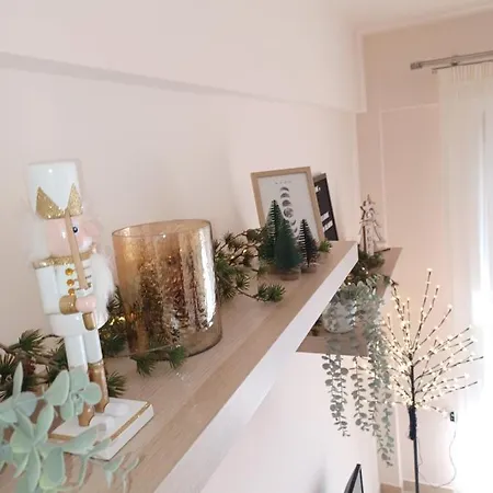 Feel At - - Near The Center Appartement