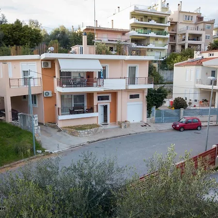 Feel At - - Near The Center Kalamata