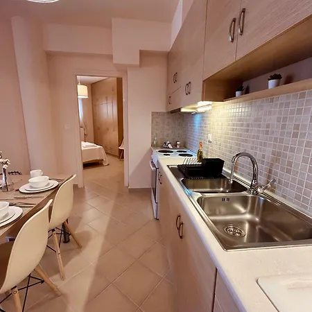 Feel At - - Near The Center * Kalamata
