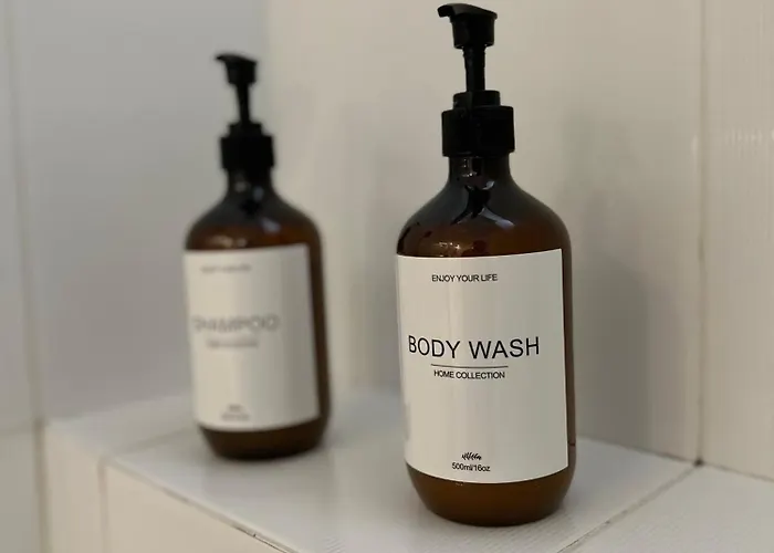 Feel At - - Near The Center 卡拉马塔