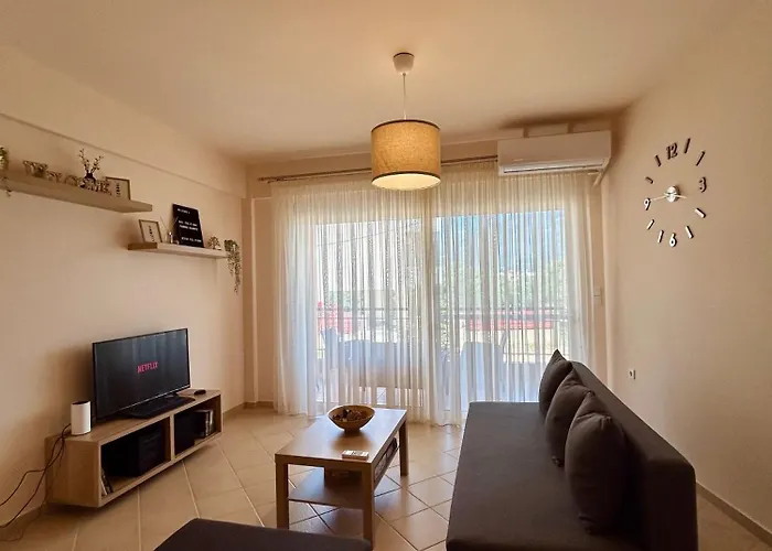 Feel At - - Near The Center * Kalamata