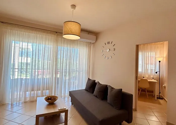 Feel At - - Near The Center *