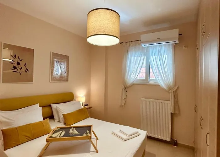 Feel At - - Near The Center