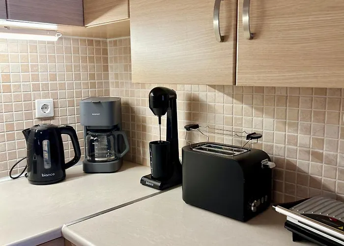 Feel At - - Near The Center Apartmán Kalamata